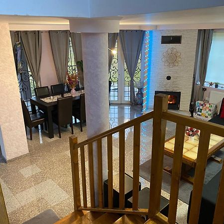 Lidia House Lägenhet Alba Iulia Exteriör bild